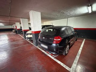 Garaje en alquiler en Penya-Roja en Valencia