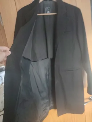 Elegante abrigo de paño para hombre