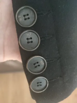 Elegante abrigo de paño para hombre