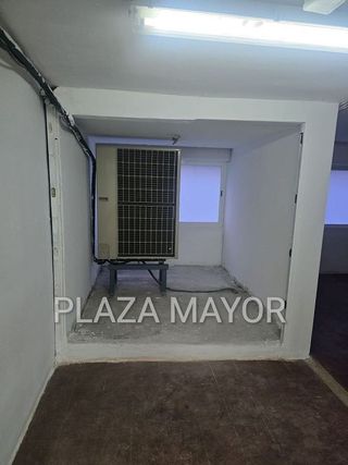 Local comercial en alquiler en Hospitales - Campus en Salamanca