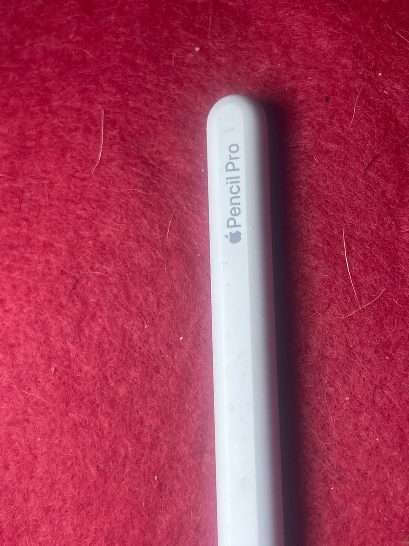 Lápiz Apple Pencil Pro usado 2 veces punta nueva afbeelding 2
