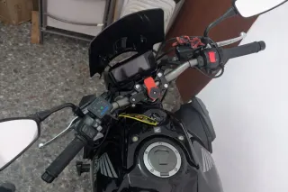 Honda CB650R Negra y Gris, es una ganga!Como nueva