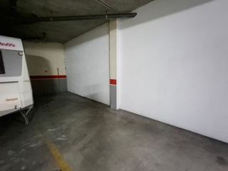 Garaje en venta en Carolina (La)