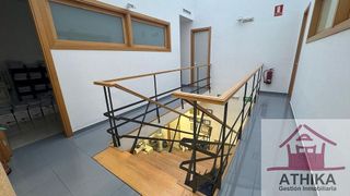 Local comercial en venta en El Mercado en Manises