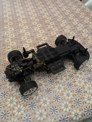 Scocca auto radiocomandata 9.6V NI-CD