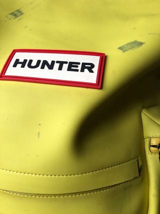 Mochila Hunter Amarilla y Negra