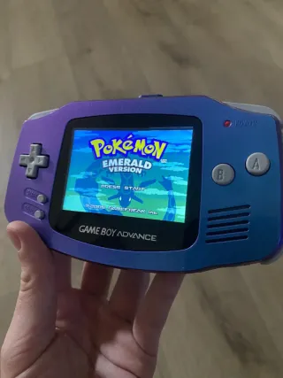 Pokemon Emerald Version GBA