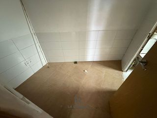 Local comercial en venta en Massanassa