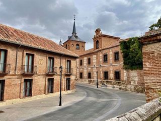 Edificio en venta en Casco Histórico en Alcalá de Henares