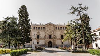 Edificio en venta en Casco Histórico en Alcalá de Henares