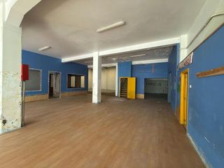 Local comercial en venta en Porta Nova en Ferrol