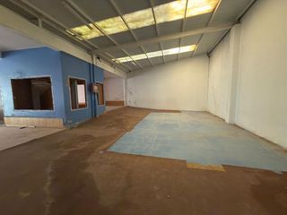 Local comercial en venta en Porta Nova en Ferrol