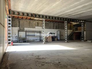 Nave industrial en alquiler en Tona