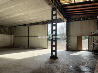 Nave industrial en alquiler en Tona
