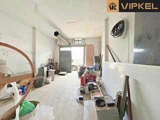 Local comercial en venta en La Banda - Campo de Fútbol en Chiclana de la Frontera