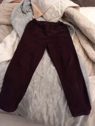 Maglione e pantaloni donna