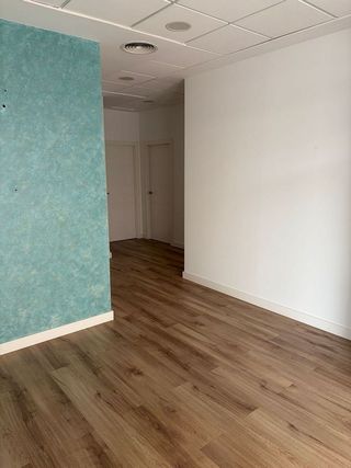 Local comercial en alquiler en Las Salinas en Roquetas de Mar