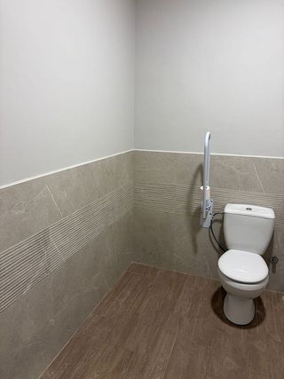 Local comercial en alquiler en Las Salinas en Roquetas de Mar