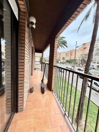 Piso en alquiler en En Corts en Valencia