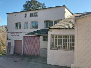 Nave industrial en alquiler en Arbúcies