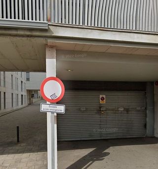 Garaje en alquiler en Cementiri Vell en Terrassa