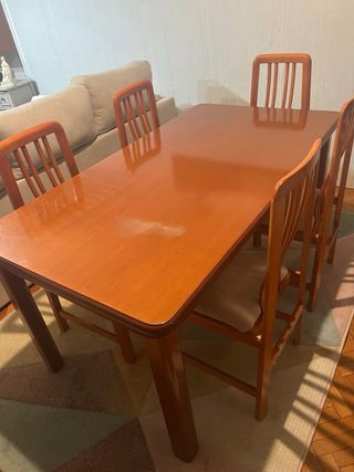 Mesa Comedor Extensible Madera + 6 Sillas