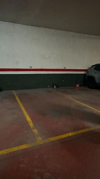 Garaje en venta en Barri del Centre en Terrassa