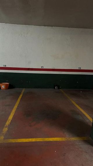 Garaje en venta en Barri del Centre en Terrassa