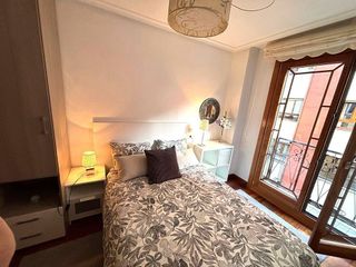 Piso en alquiler en Centro en Gijón