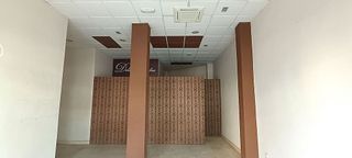 Local comercial en venta en Nueva Andalucía en Almería