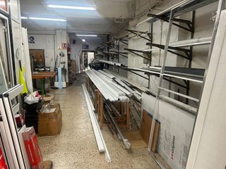 Local comercial en venta en El Castell-Poble Vell en Castelldefels