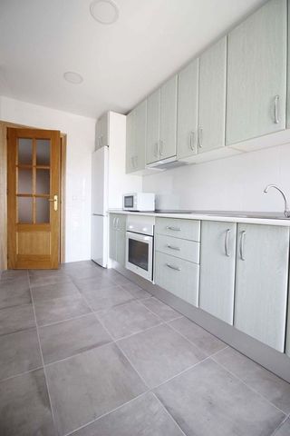 Piso en alquiler en Playa de la Fontanilla en Marbella