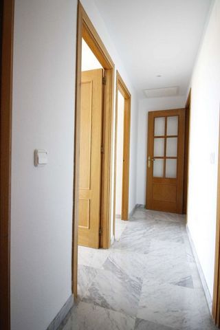 Piso en alquiler en Playa de la Fontanilla en Marbella