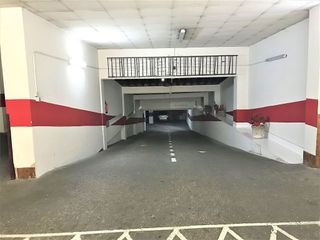 Garaje en alquiler en Centro en Gijón