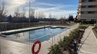 Piso en alquiler en Camino de Ronda - Rosaleda en Granada