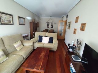 Piso en alquiler en Huerta de la Reina - Trassierra en Córdoba