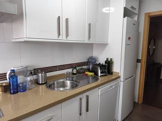 Piso en alquiler en Huerta de la Reina - Trassierra en Córdoba