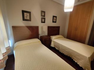 Piso en alquiler en Huerta de la Reina - Trassierra en Córdoba