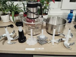 Procesadora de alimentos con accesorios