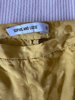 Traje Sophie et Lucie amarillo