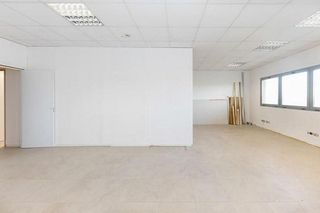 Oficina en venta en Zona Avda. Juan de Diego - Parque Municipal  en Bormujos