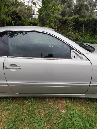 Merc clk320 AMG 2002 Puerta co piloto COMPLETA