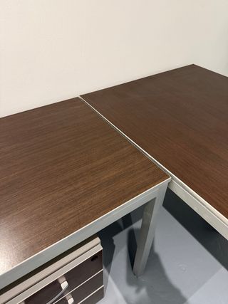 Mesa escritorio esquinera madera y metal