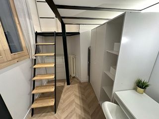 Piso en alquiler en Universidad - Malasaña en Madrid