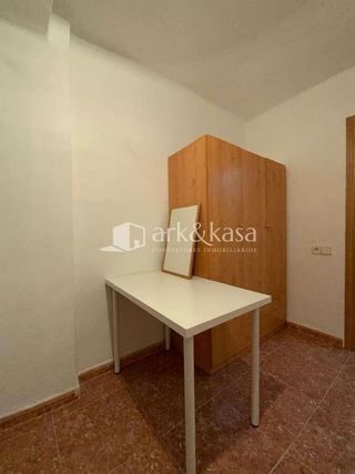 Piso en alquiler en Ciutat Jardí en Valencia