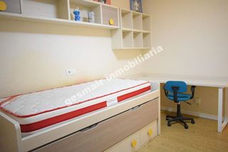 Piso en alquiler en Zona de Plaza de Barcelos en Pontevedra