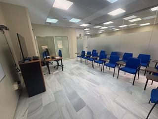 Oficina en alquiler en Zona Centro en Córdoba