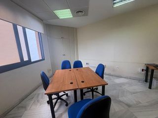 Oficina en alquiler en Zona Centro en Córdoba