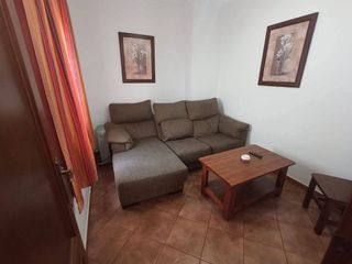 Ático en alquiler en Las Cancelas - Valdeolletas en Marbella