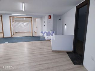 Local comercial en alquiler en Alto del Castaño en Narón